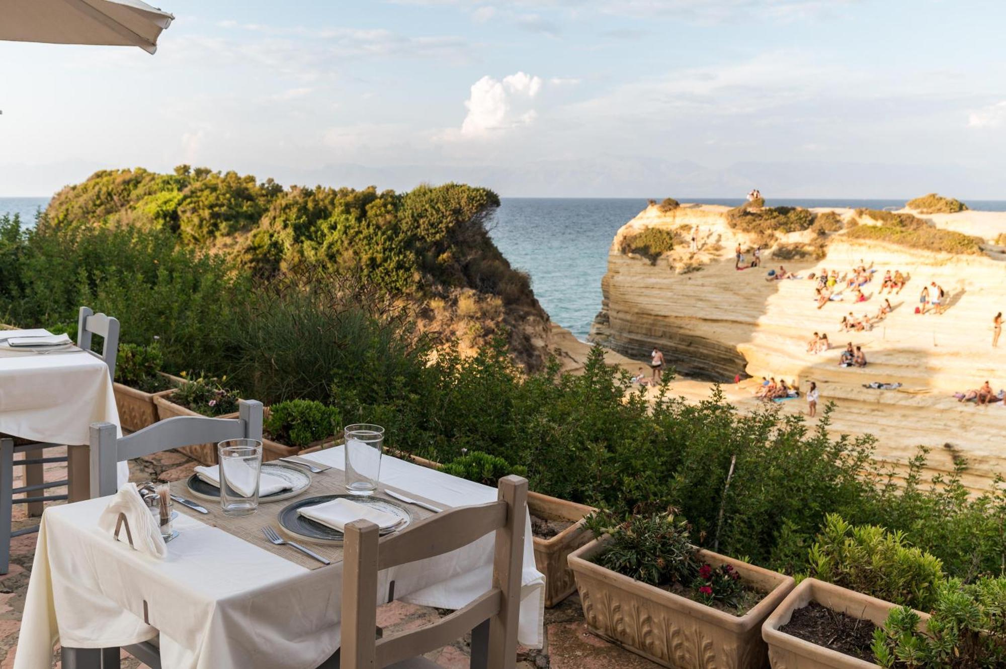 Akron Seascape Resort Sidárion 외부 사진